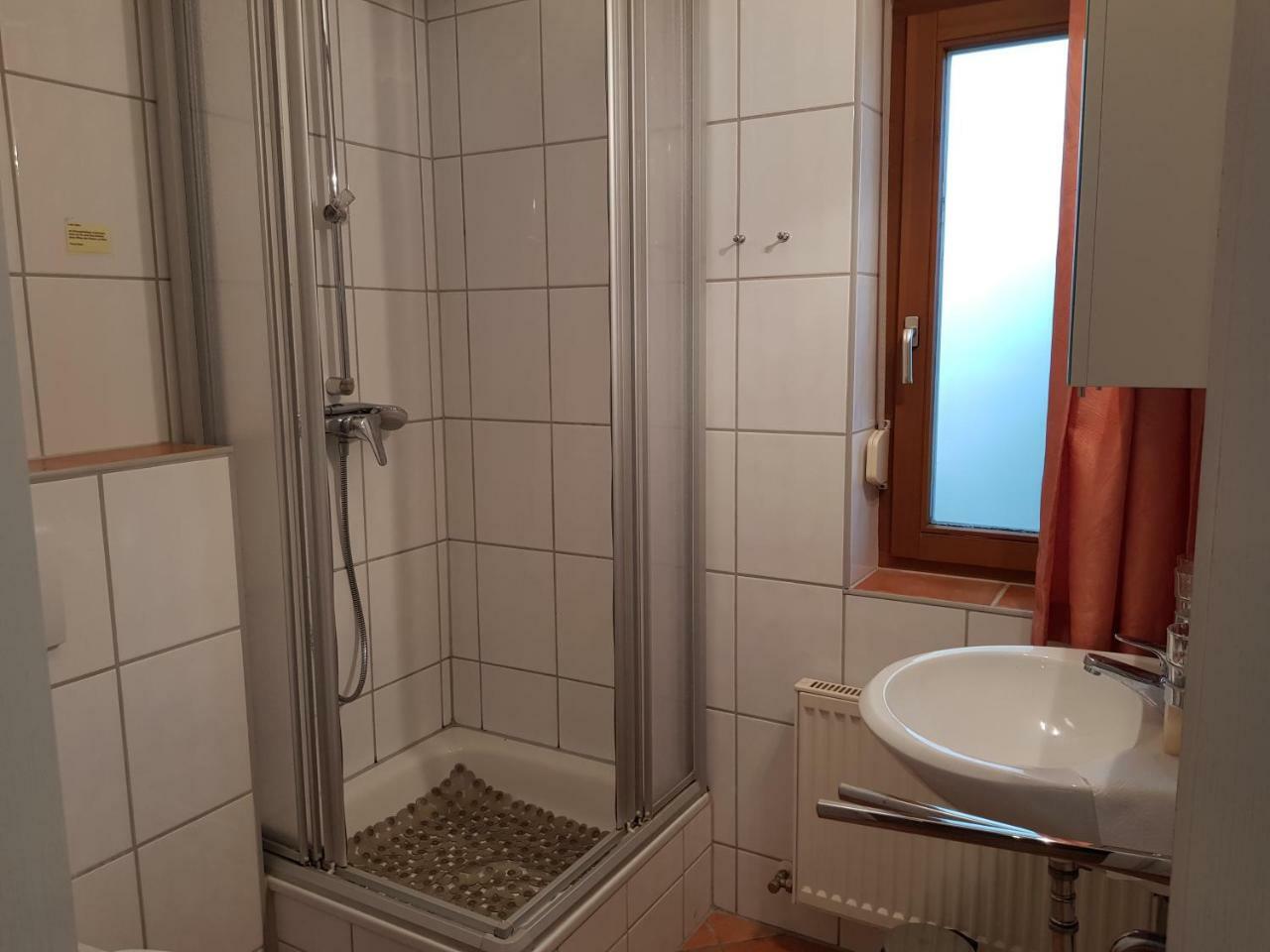 Ferienwohnung 4 Im Haus Am See Mit Wintergarten Und Terrasse Seedorf  Δωμάτιο φωτογραφία