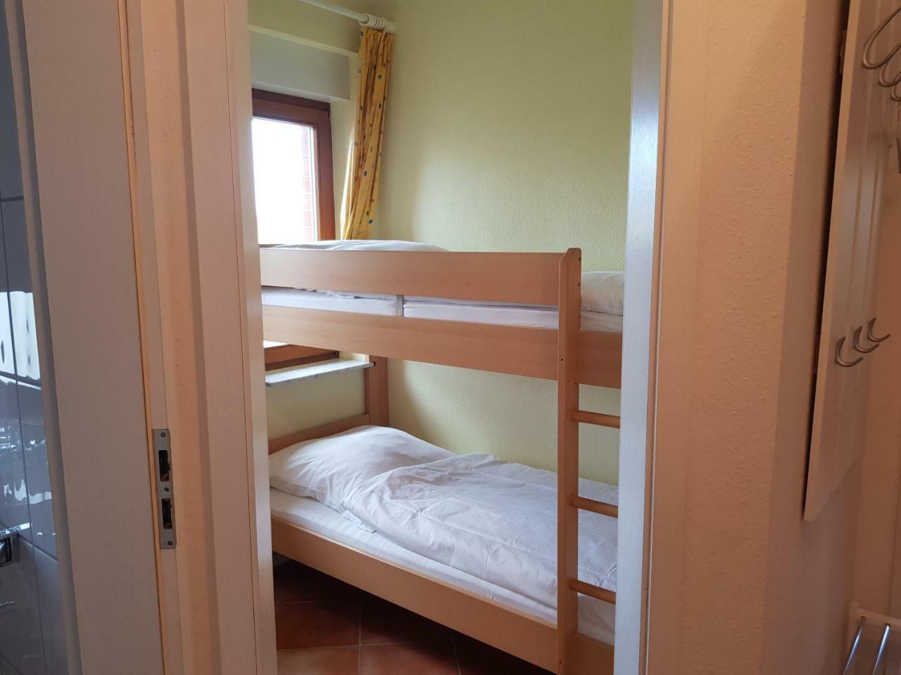 Ferienwohnung 4 Im Haus Am See Mit Wintergarten Und Terrasse Seedorf  Δωμάτιο φωτογραφία