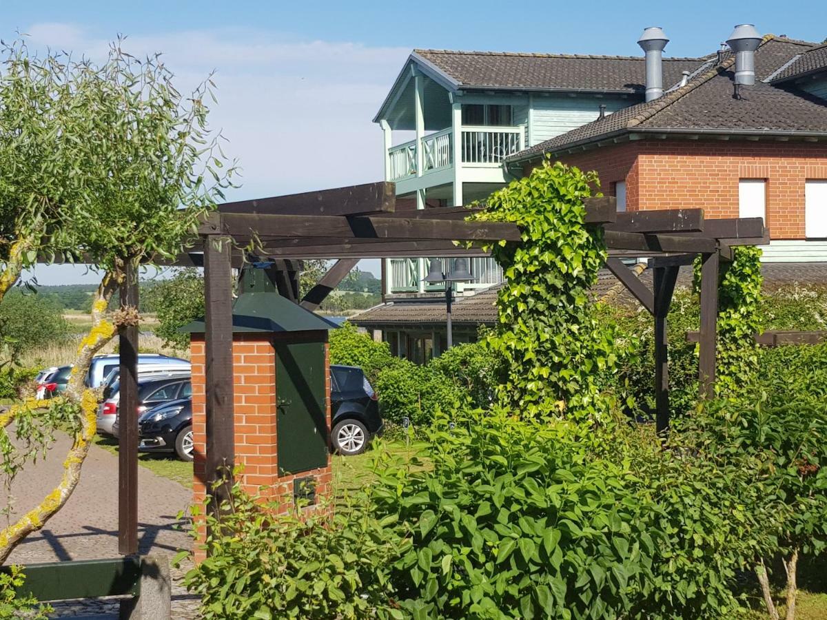 Ferienwohnung 4 Im Haus Am See Mit Wintergarten Und Terrasse Seedorf  Εξωτερικό φωτογραφία
